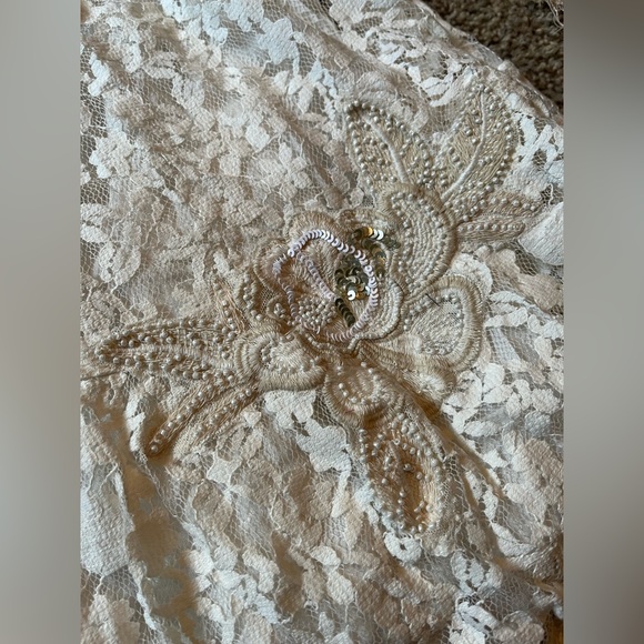 Lace Embroidered Dress - Picture 2 of 5